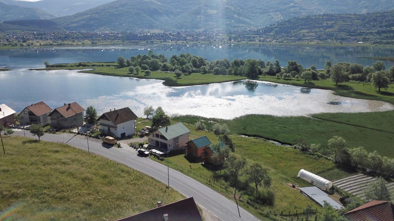 Holiday House By The Lake Plav Buitenkant foto